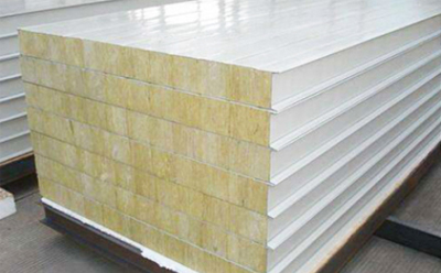 冷库保温墙板施工_囊谦彩钢夹芯板安装技术要点